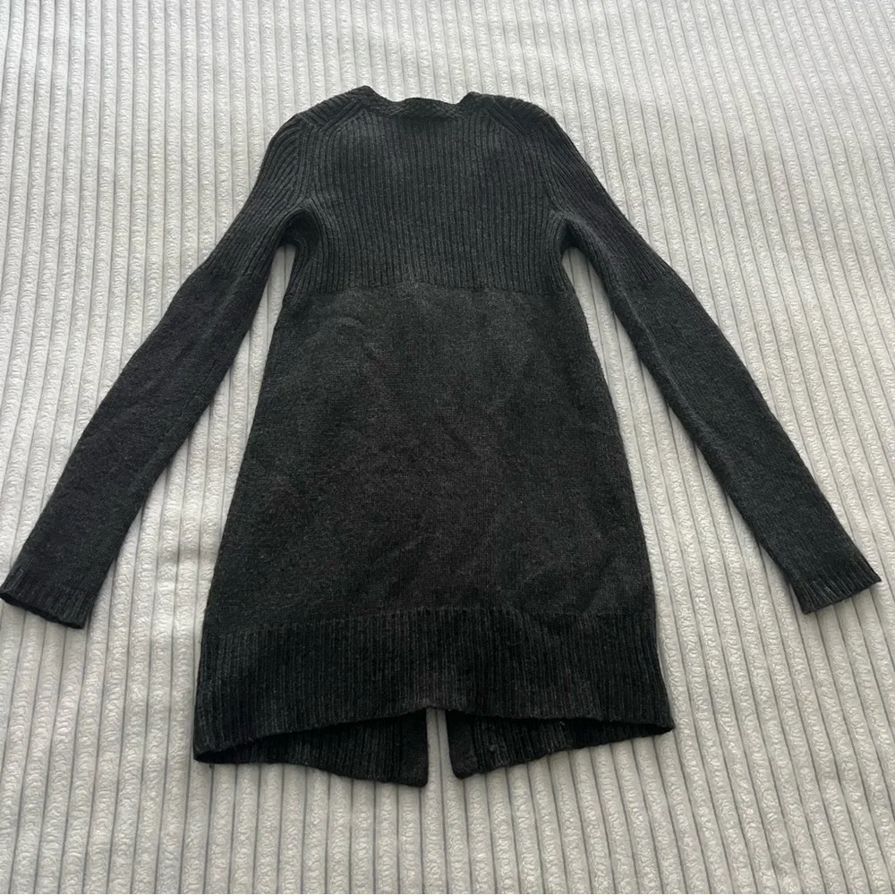 Theory Grey Long Sweater - Picture 4 of 9